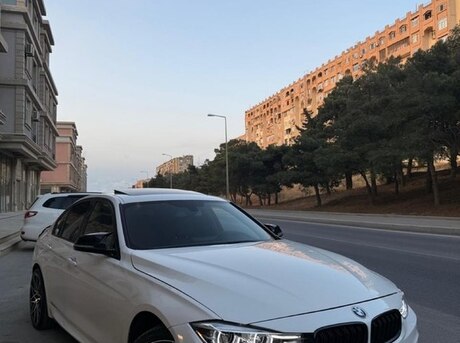 BMW 328 2015