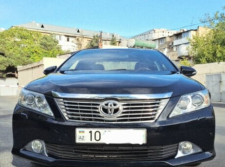 Toyota Camry 2014
