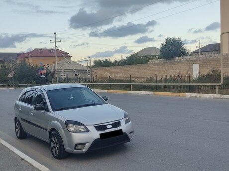 Kia Rio 2010
