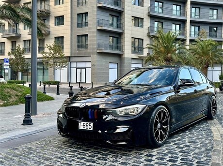 BMW 328 2015