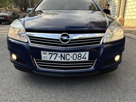 Opel Astra 2008