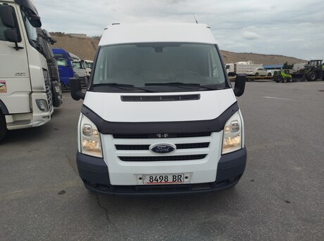 Ford Transit 2011
