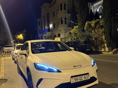 BYD  2025