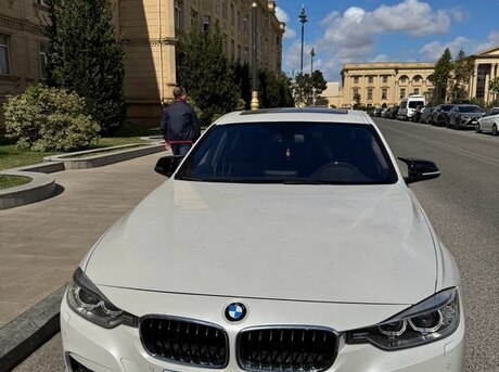 BMW 328 2015