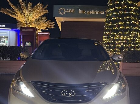 Hyundai Sonata 2011
