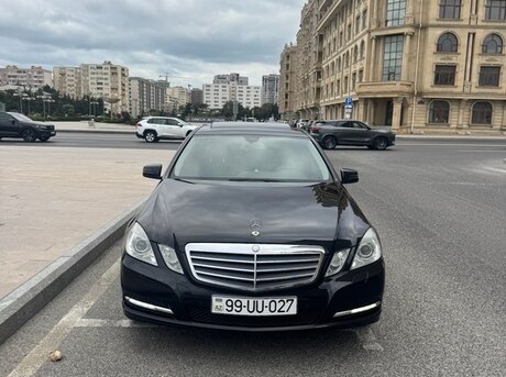 Mercedes E 200 2011