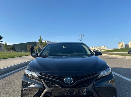 Toyota Camry 2022