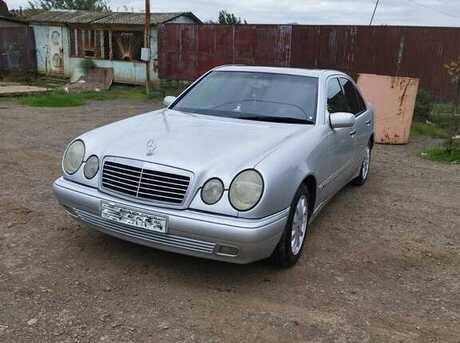 Mercedes E 230 1996