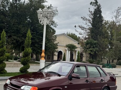 LADA (VAZ) 2115 2010