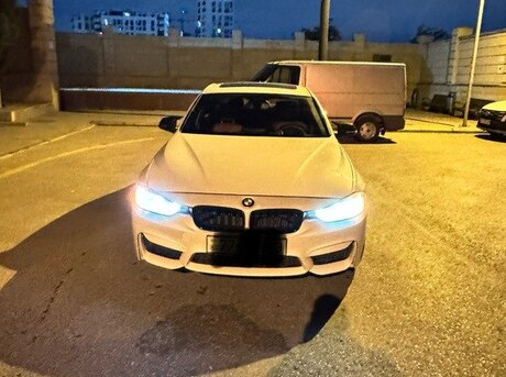BMW 328 2012