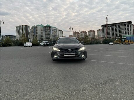 Toyota Camry 2018