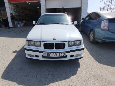 BMW 320 1994