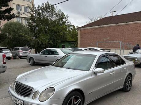 Mercedes E 270 2002