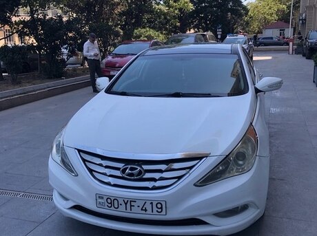 Hyundai Sonata 2013