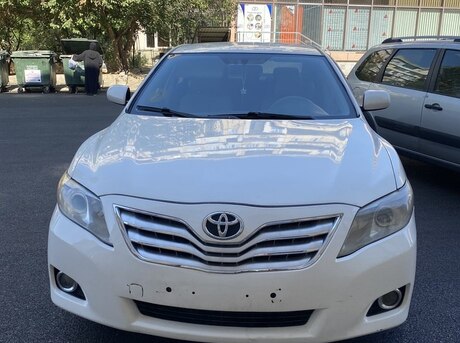Toyota Camry 2010