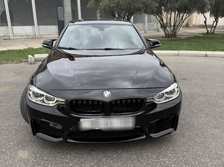 BMW 330 2017