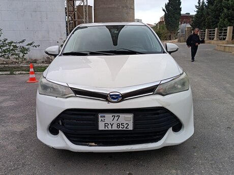 Toyota Corolla Axio 2016
