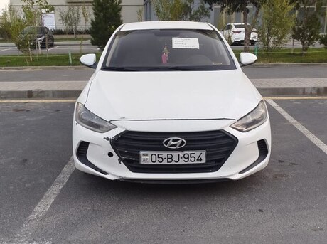 Hyundai Elantra 2016