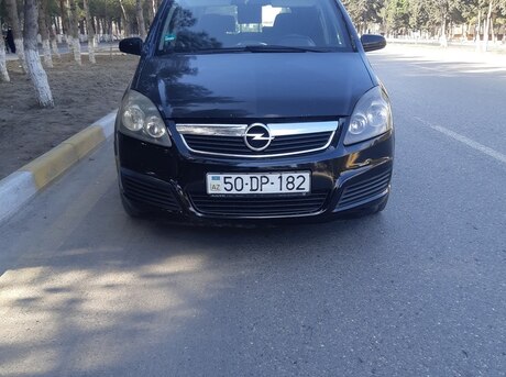 Opel Zafira 2005