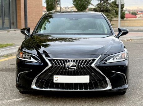 Lexus ES 300h 2024