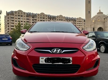 Hyundai Accent