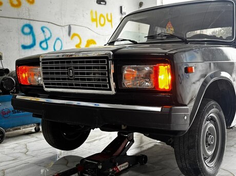 LADA (VAZ) 2107 2011