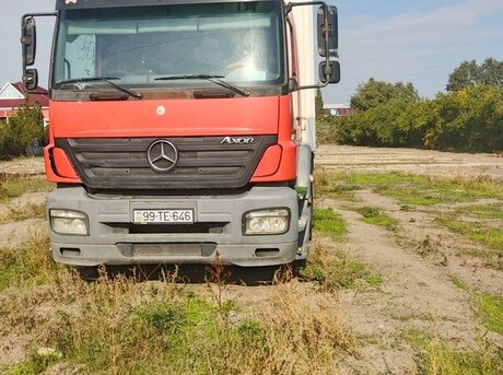 Mercedes Axor 1824