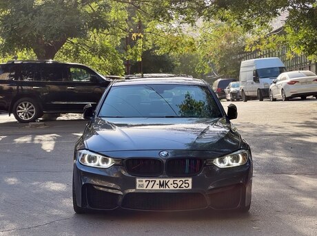 BMW 328 2013