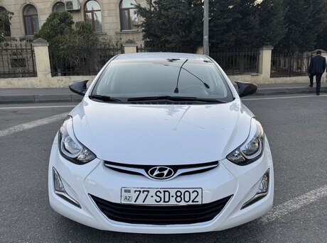 Hyundai Elantra 2015