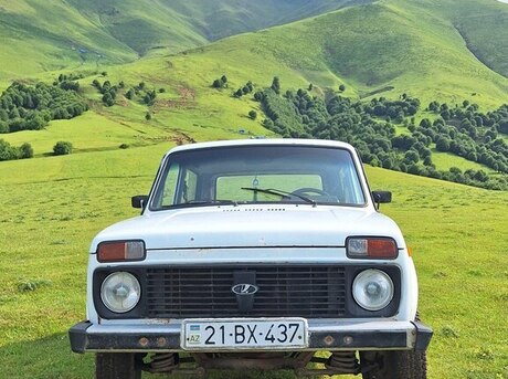 LADA (VAZ) Niva 1989
