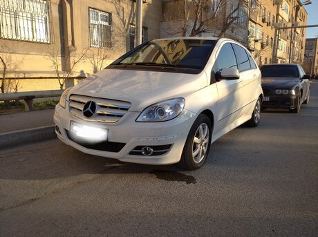 Mercedes B 170 2009