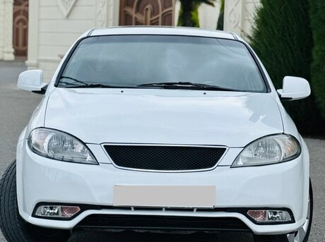 Daewoo Gentra 2014