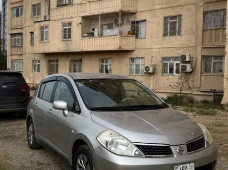 Nissan Tiida 2007