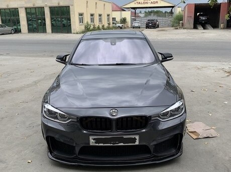 BMW 328 2012