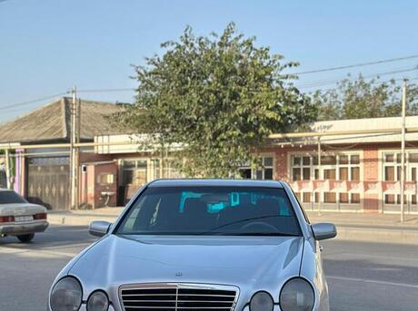 Mercedes E 230 1996