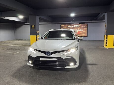 Toyota Camry 2023