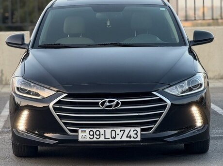 Hyundai Elantra 2016