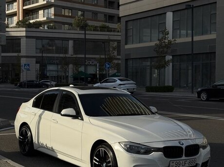 BMW 328 2013