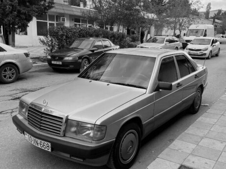 Mercedes 190 1990