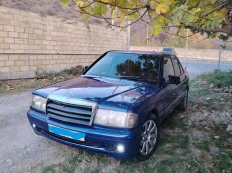 Mercedes 190 1989