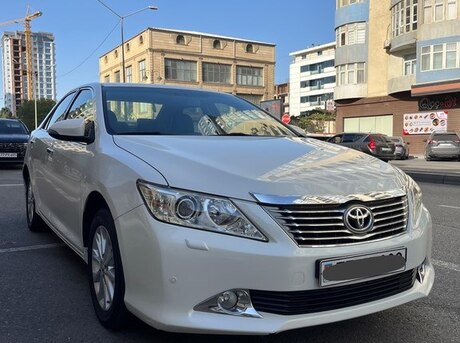 Toyota Camry 2014