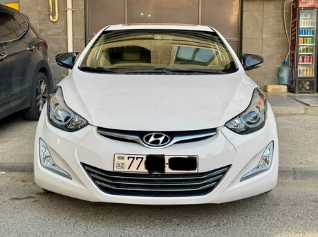 Hyundai Elantra 2012