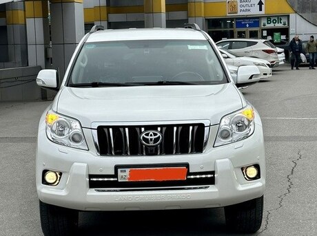 Toyota Land Cruiser Prado 2013