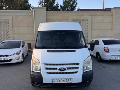 Ford Transit 2013