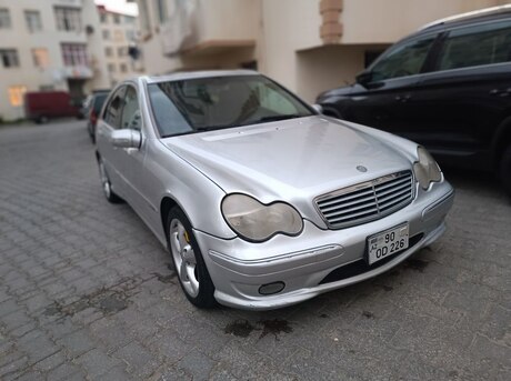 Mercedes C 230 2005