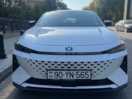 Changan Uni-V iDD