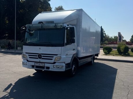 Mercedes Atego 818 2007