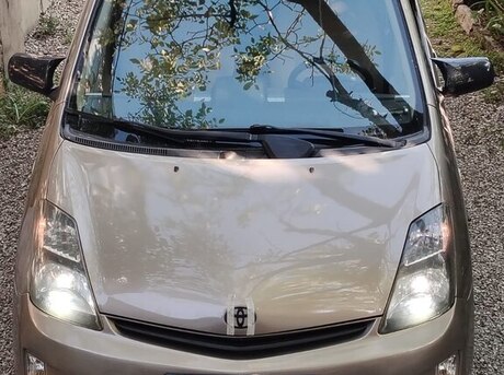 Toyota Prius 2005
