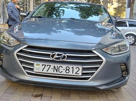 Hyundai Avante 2015