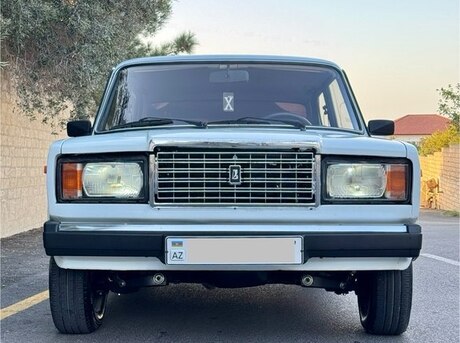 LADA (VAZ) 2107